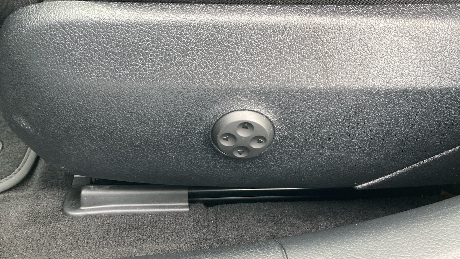 Used Mercedes-Benz C Class 2024 for sale - 76818718: Photo 27