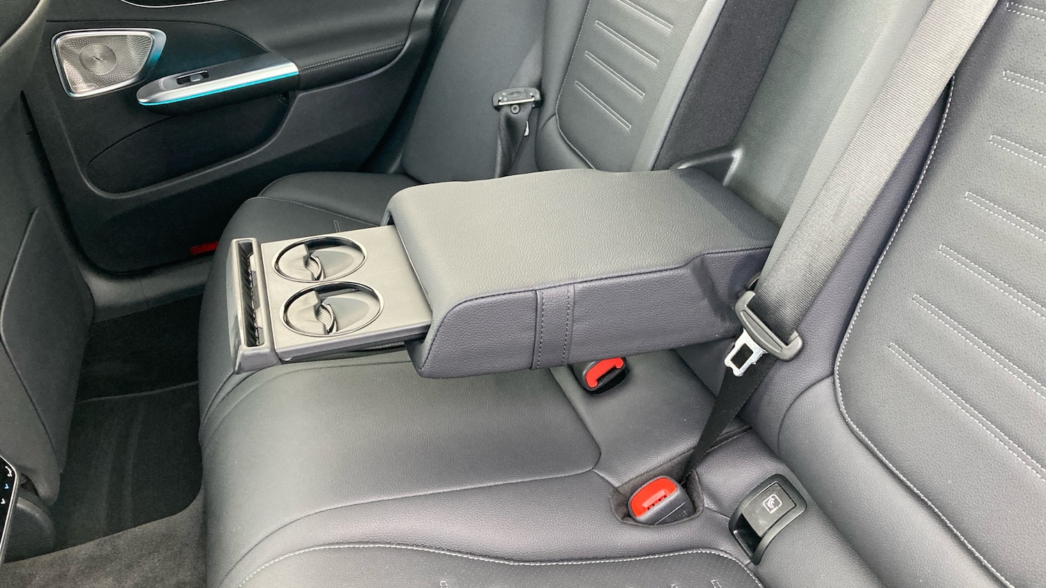 Used Mercedes-Benz C Class 2024 for sale - 76818718: Photo 30