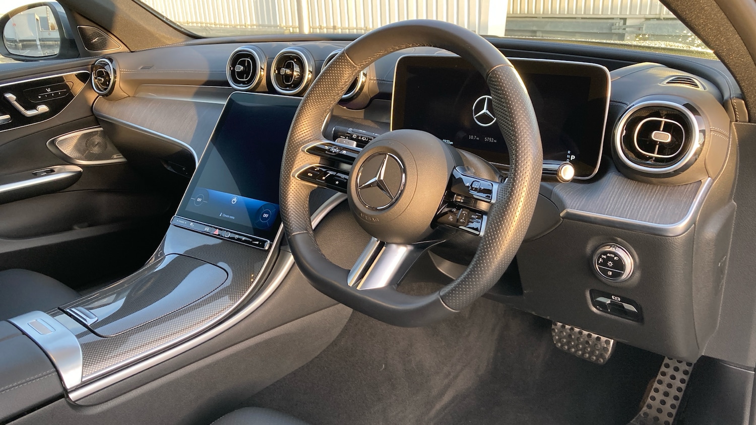 Used Mercedes-Benz C Class 2024 for sale - 76807394: Photo 11