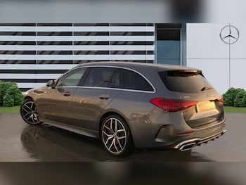 Used Mercedes-Benz C Class 2024 for sale - 76807394: Photo