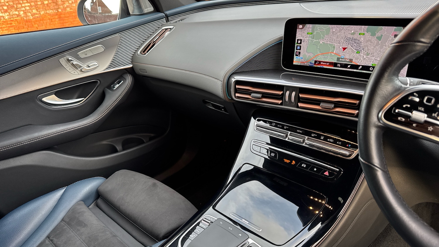 Used Mercedes-Benz EQC 2020 for sale - 77323439: Photo 14