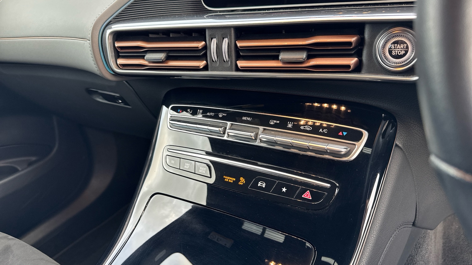 Used Mercedes-Benz EQC 2020 for sale - 77323439: Photo 39