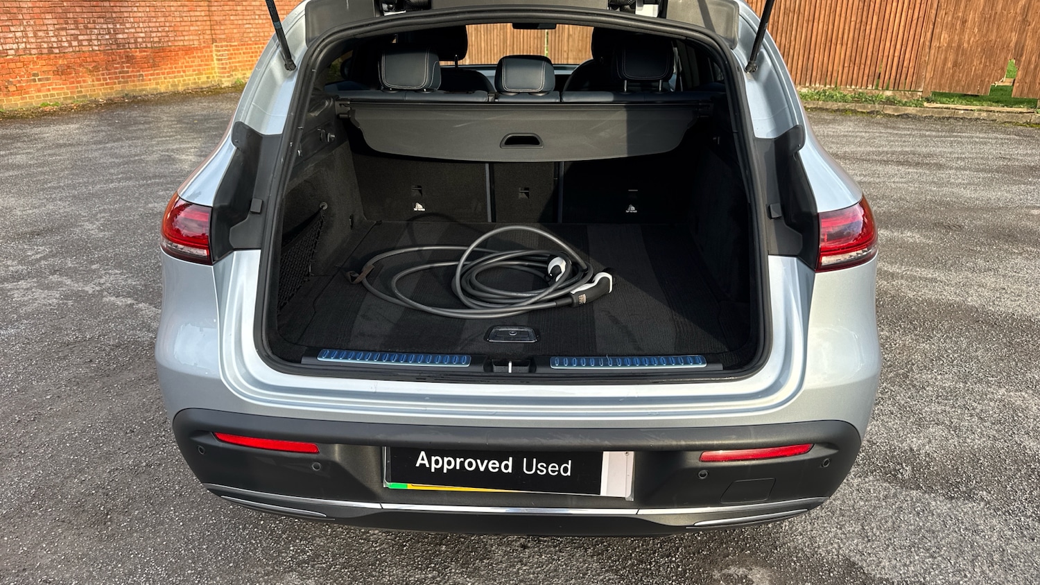 Used Mercedes-Benz EQC 2020 for sale - 77323439: Photo 4