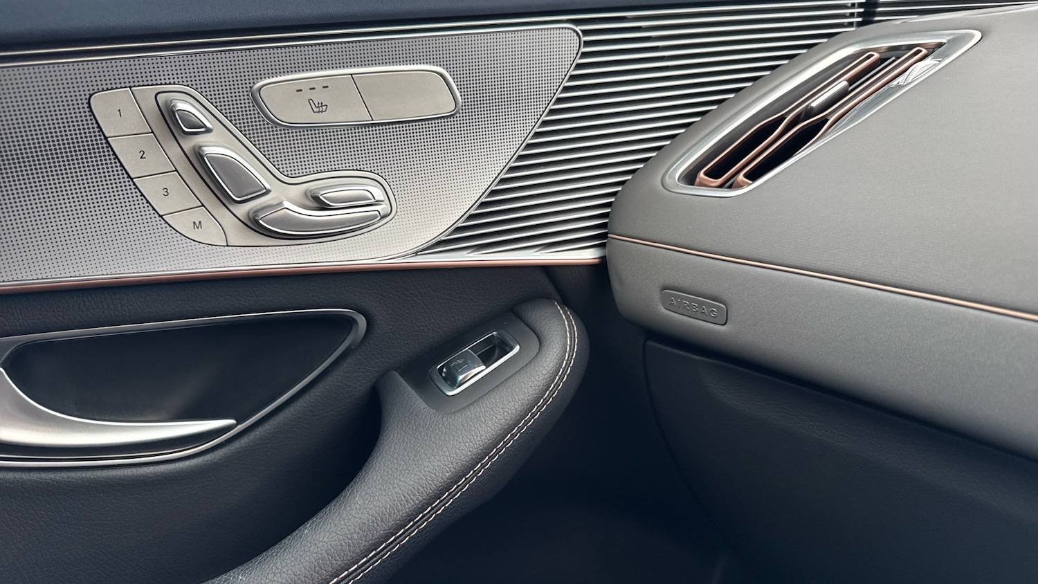 Used Mercedes-Benz EQC 2020 for sale - 77323439: Photo 45