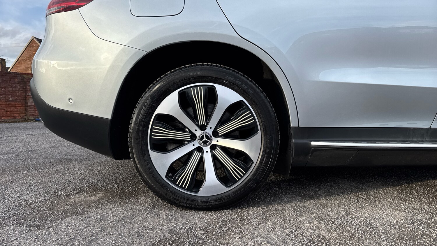 Used Mercedes-Benz EQC 2020 for sale - 77323439: Photo 7