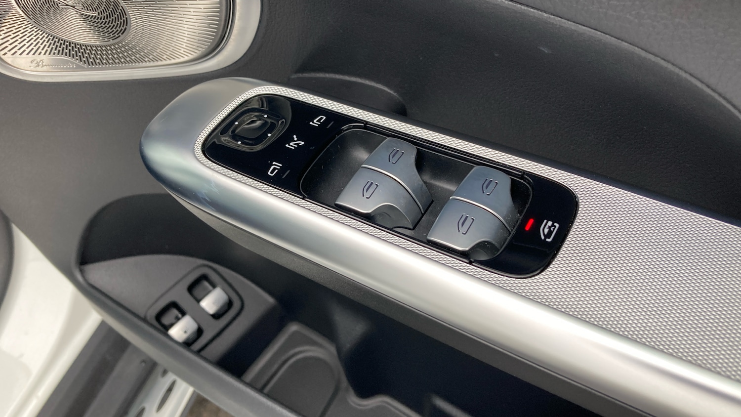 Used Mercedes-Benz GLC 2023 for sale - 77022729: Photo 36