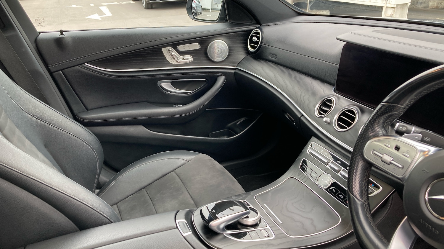 Used Mercedes-Benz E Class 2020 for sale - 76392233: Photo 14