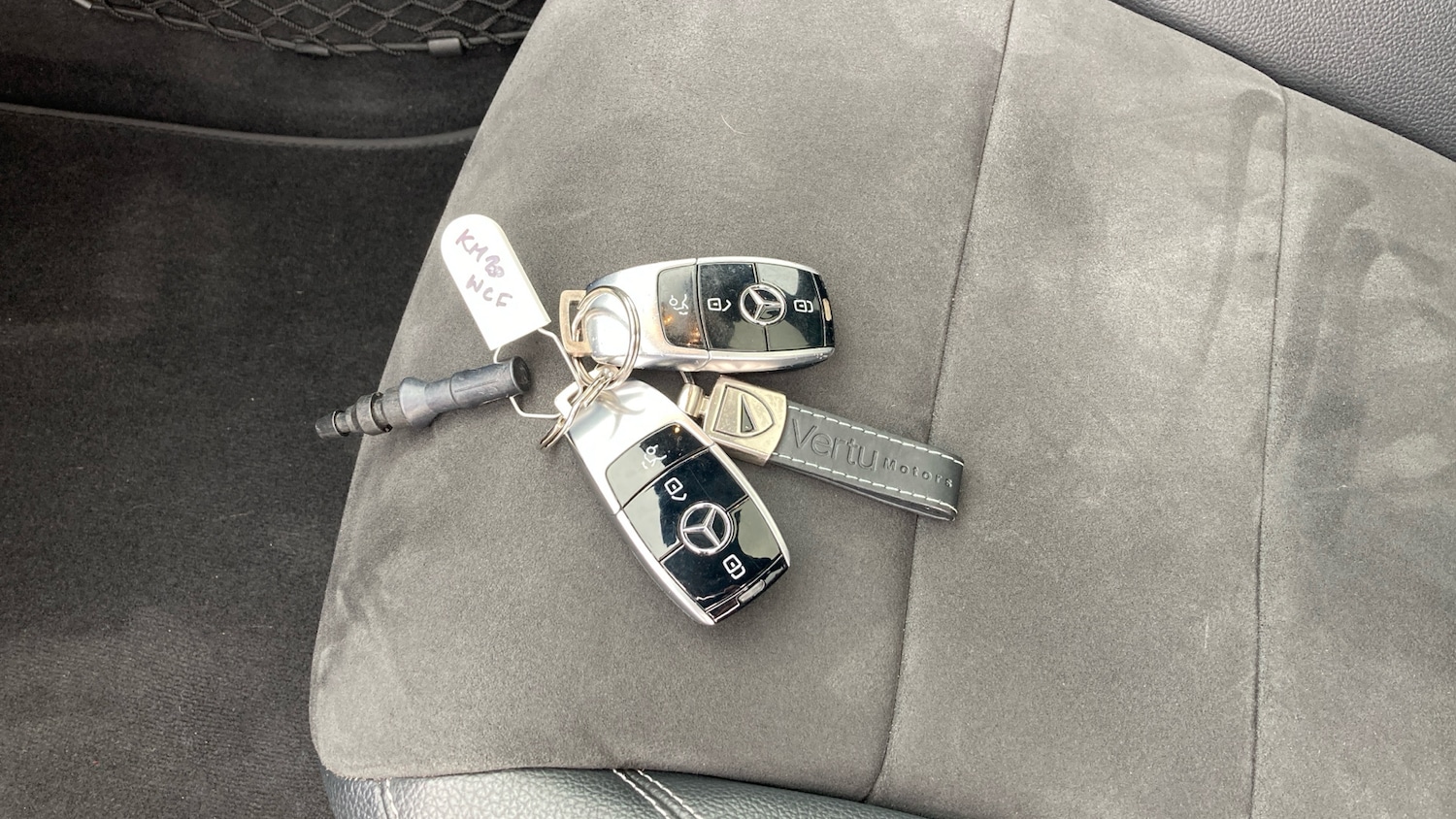 Used Mercedes-Benz E Class 2020 for sale - 76392233: Photo 20