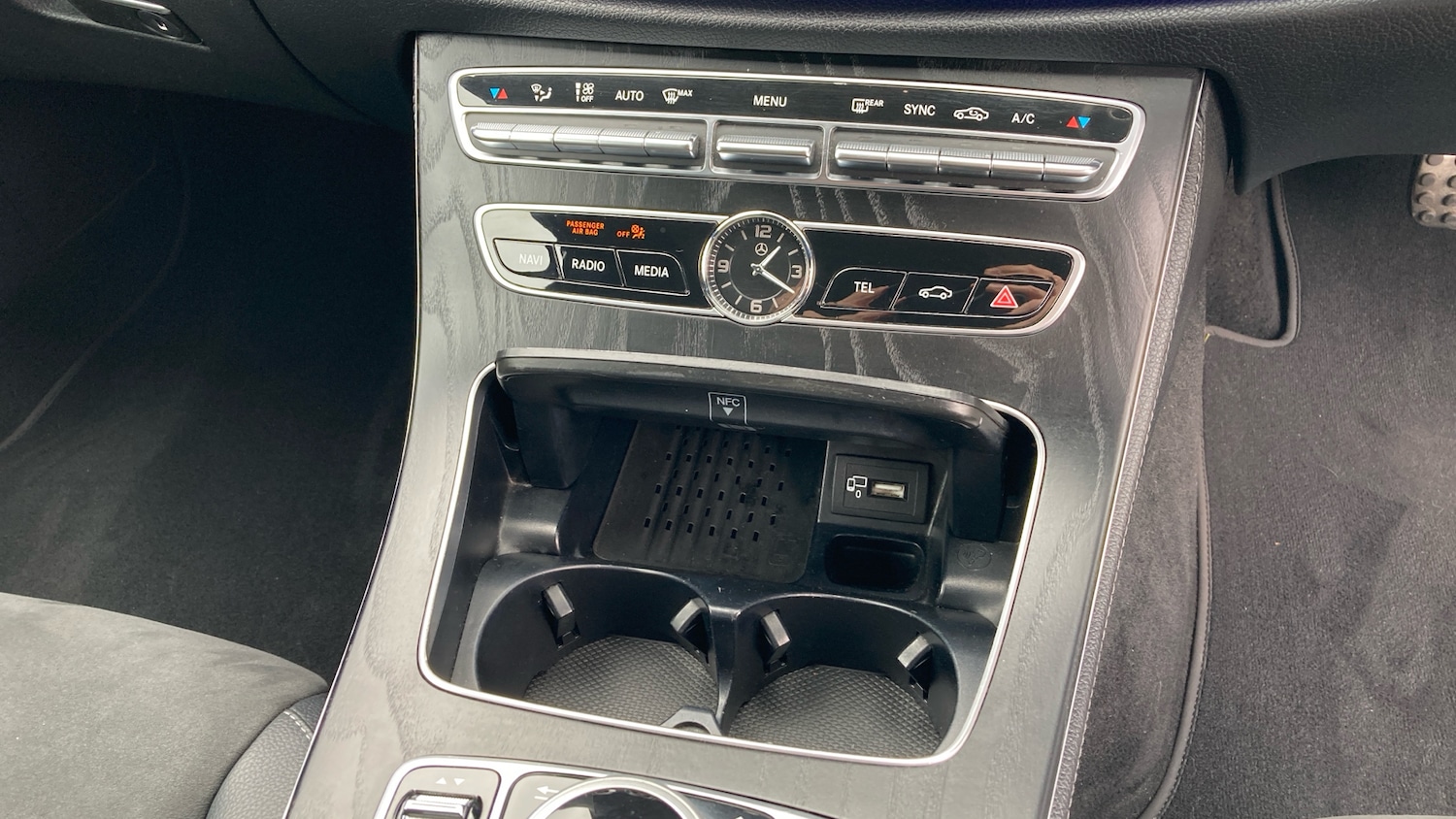 Used Mercedes-Benz E Class 2020 for sale - 76392233: Photo 41