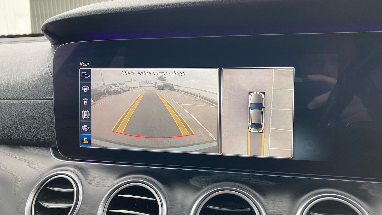 Used Mercedes-Benz E Class 2020 for sale - 76392233: Photo 42