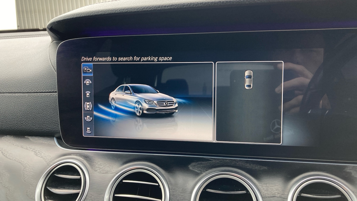 Used Mercedes-Benz E Class 2020 for sale - 76392233: Photo 44