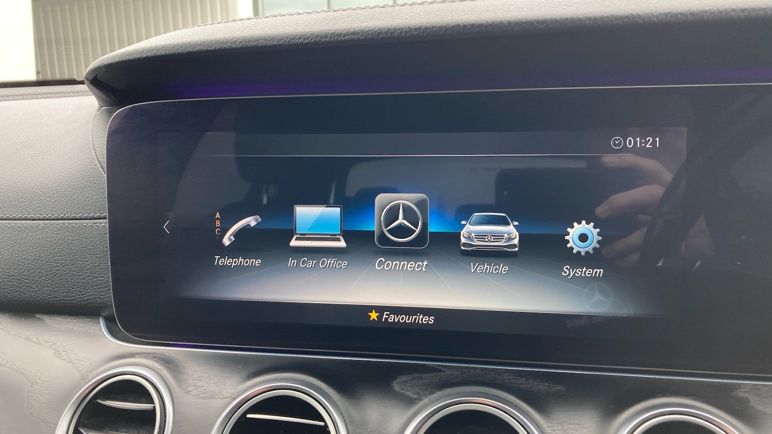 Used Mercedes-Benz E Class 2020 for sale - 76392233: Photo 45