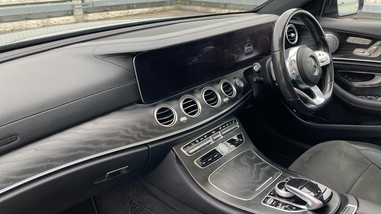 Used Mercedes-Benz E Class 2020 for sale - 76392233: Photo 9