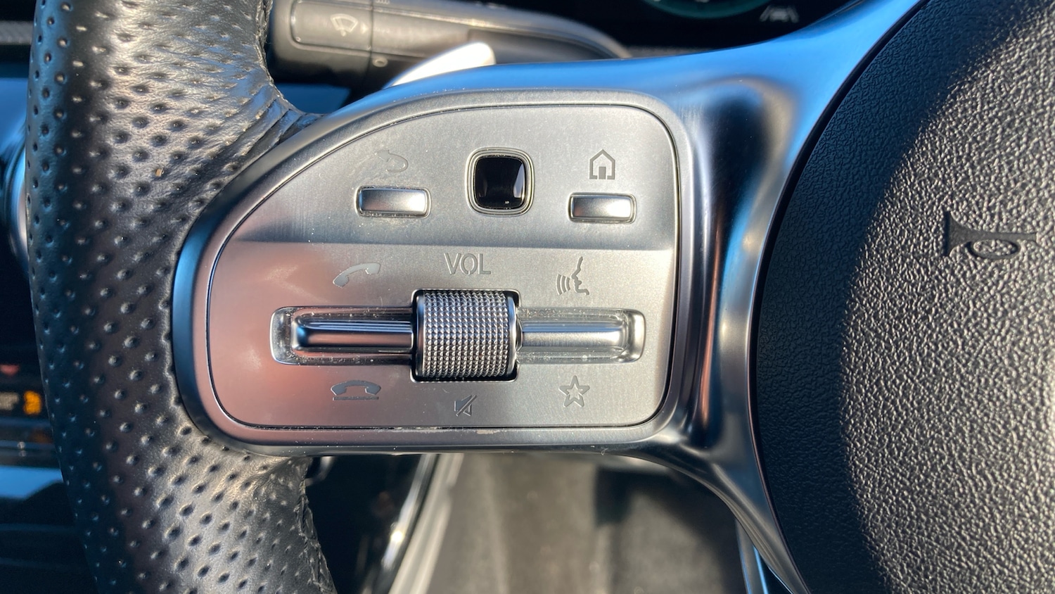 Used Mercedes-Benz CLA 2022 for sale - 77733041: Photo 35