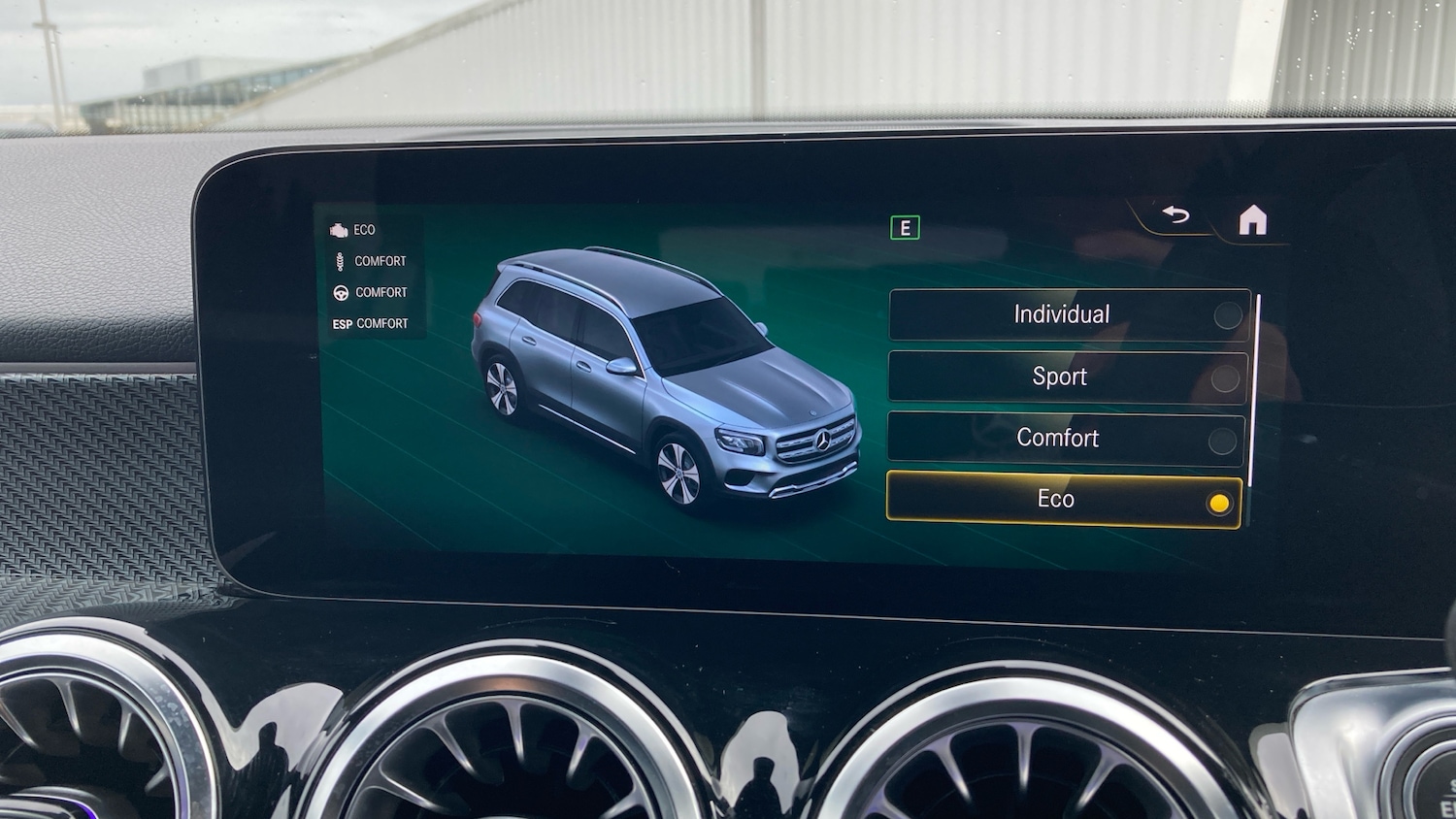 Used Mercedes-Benz GLB 2023 for sale - 76340453: Photo 41