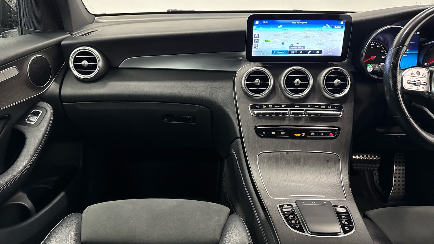 Used Mercedes-Benz GLC 2019 for sale - 77062049: Photo 14