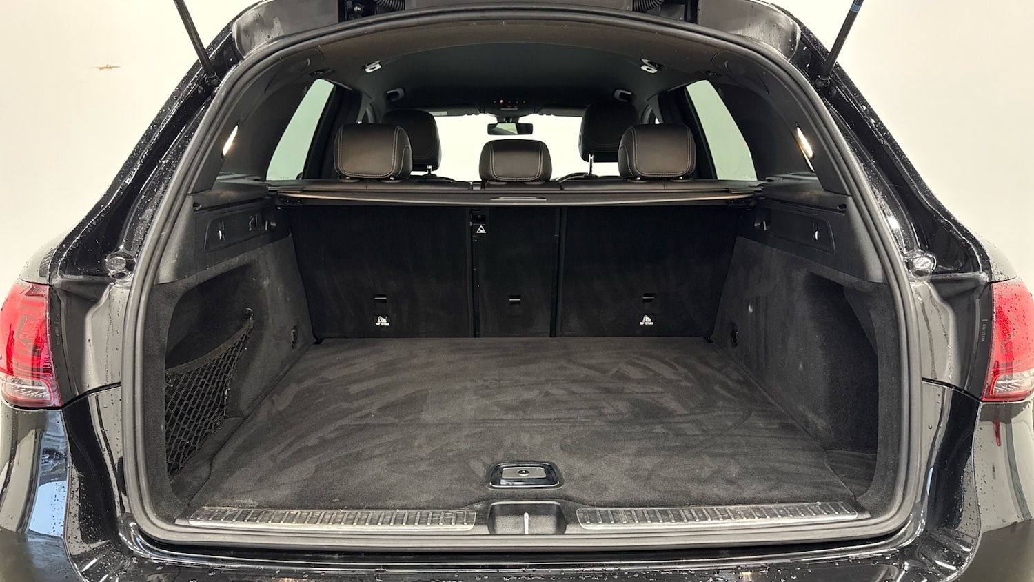 Used Mercedes-Benz GLC 2019 for sale - 77062049: Photo 4