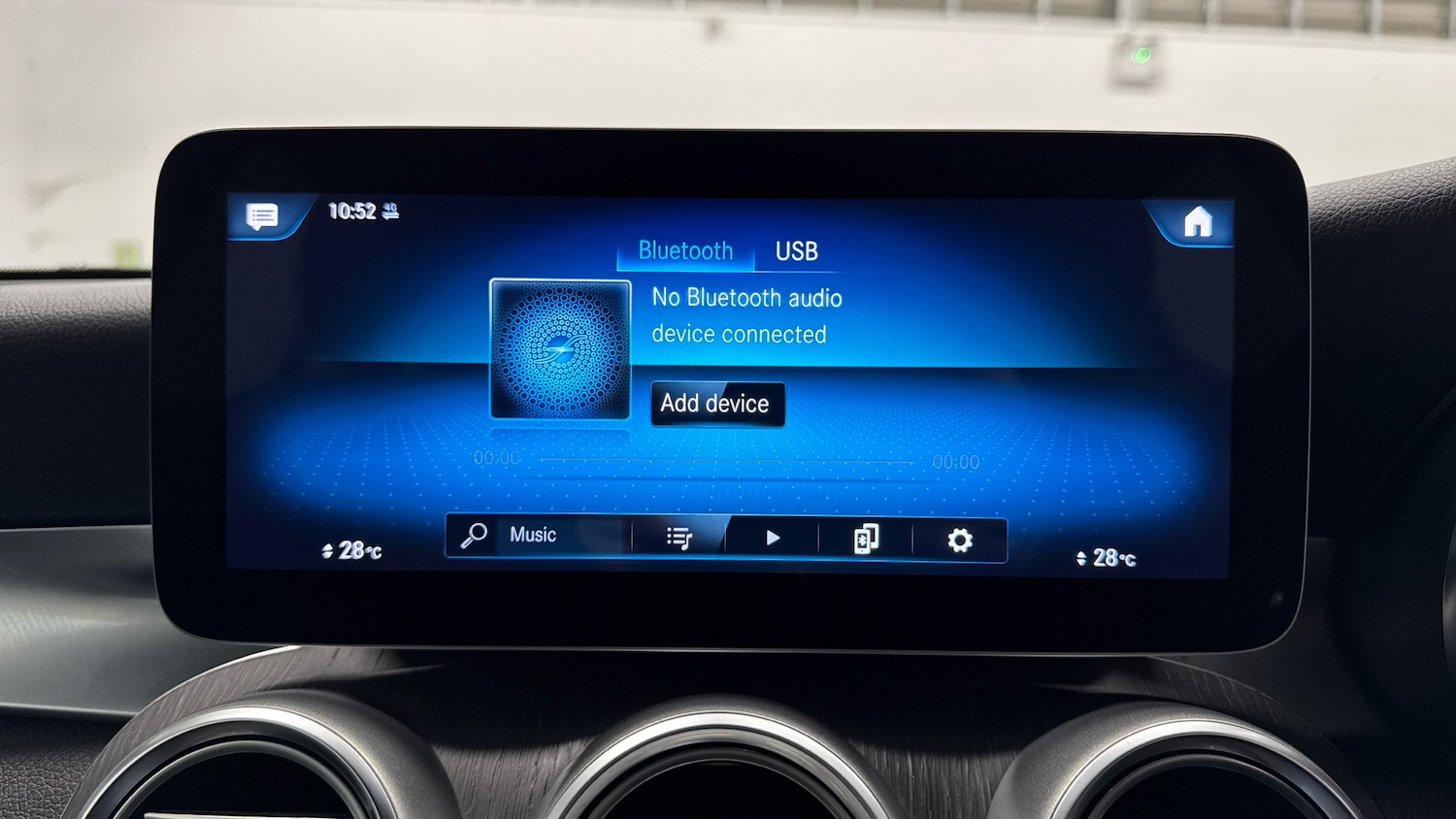 Used Mercedes-Benz GLC 2019 for sale - 77062049: Photo 42