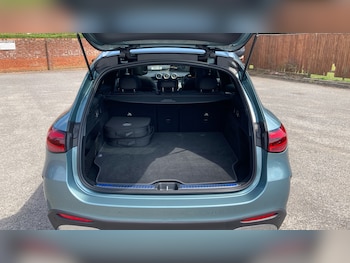 Used Mercedes-Benz GLC 2025 for sale - 79017068: Photo