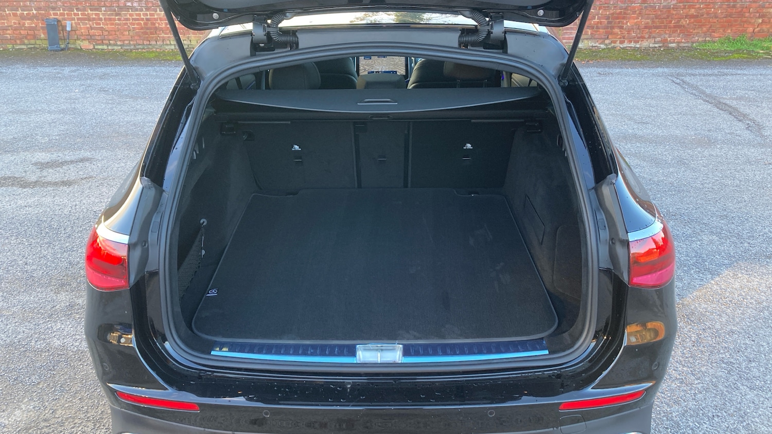 Used Mercedes-Benz E Class 2025 for sale - 77528518: Photo 4