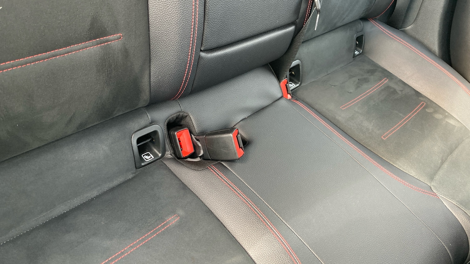 Used Mercedes-Benz A-Class 2018 for sale - 76340469: Photo 17