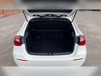 Used Mercedes-Benz A-Class 2019 for sale - 79819287: Photo