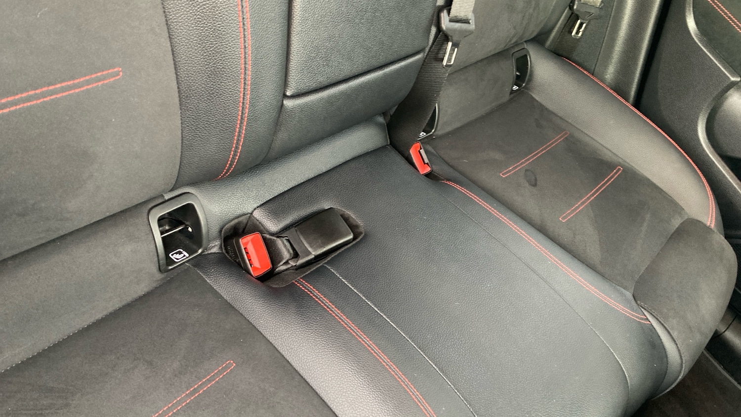 Used Mercedes-Benz EQA 2024 for sale - 76974189: Photo 17