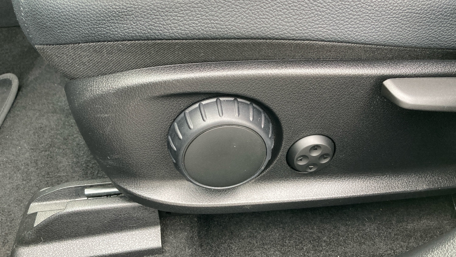 Used Mercedes-Benz EQA 2024 for sale - 76974189: Photo 27