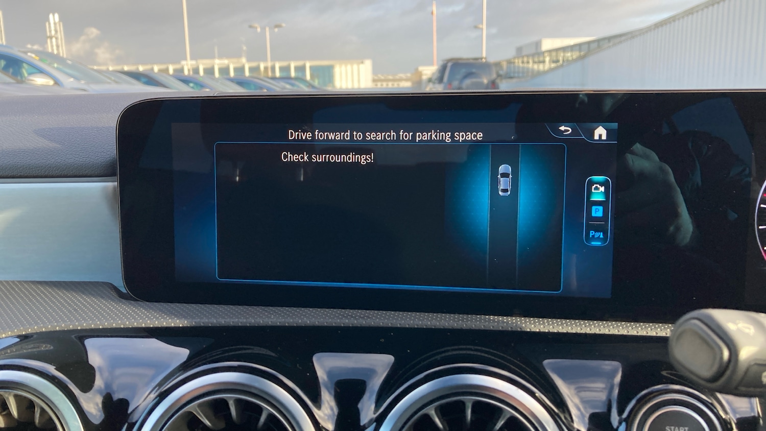 Used Mercedes-Benz A-Class 2024 for sale - 76833970: Photo 44