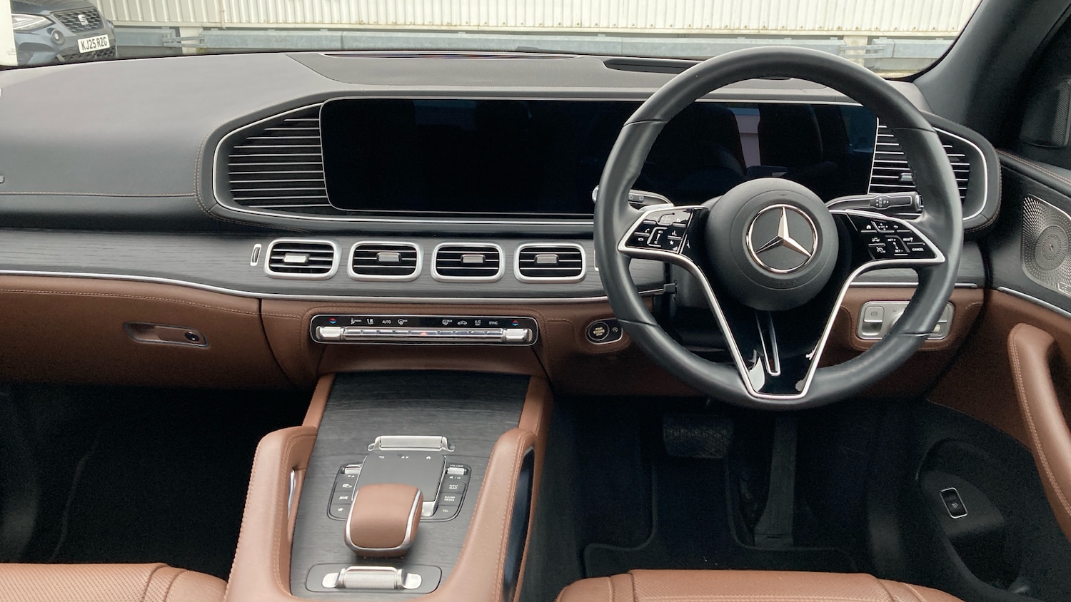 Used Mercedes-Benz GLE 2024 for sale - 76736405: Photo 10