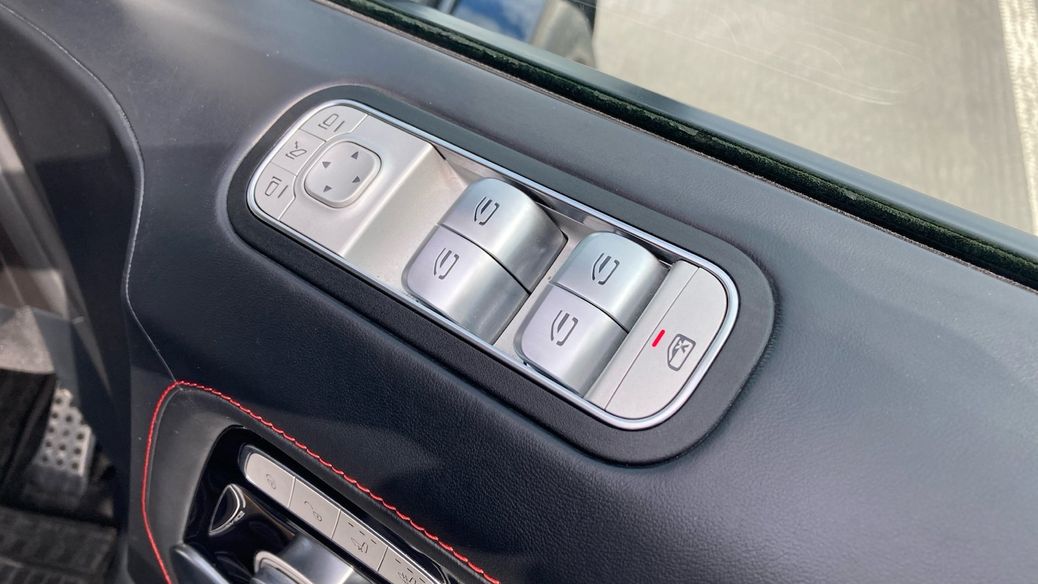 Vehicle 32