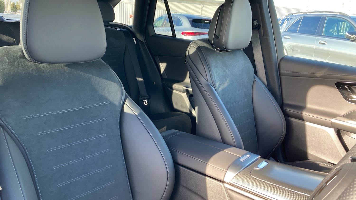 Used Mercedes-Benz GLC 2025 for sale - 77519742: Photo 31