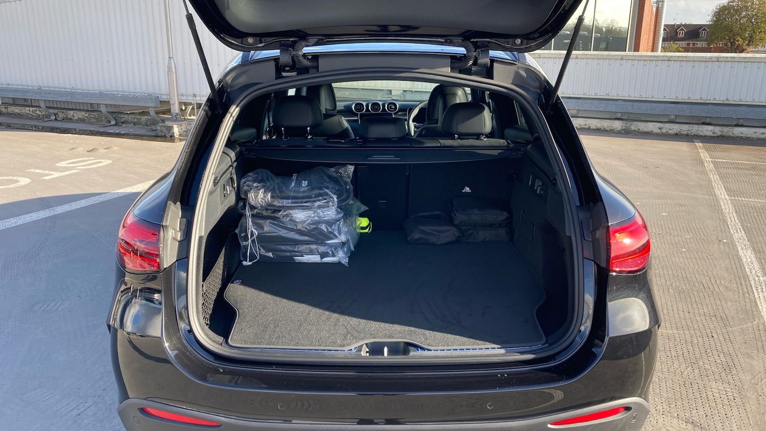 Used Mercedes-Benz GLC 2025 for sale - 77519742: Photo 4