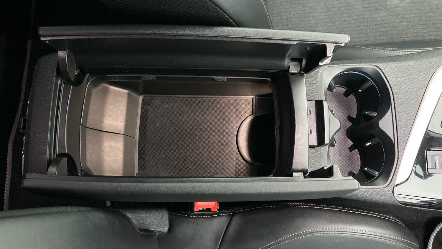 Used Peugeot 5008 2019 for sale - 76945781: Photo 31