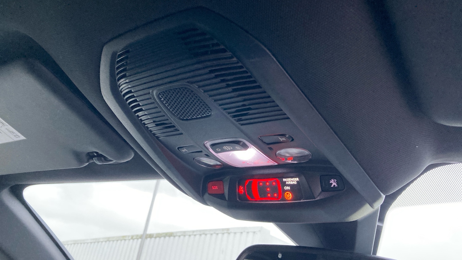 Used Peugeot 5008 2019 for sale - 76945781: Photo 35