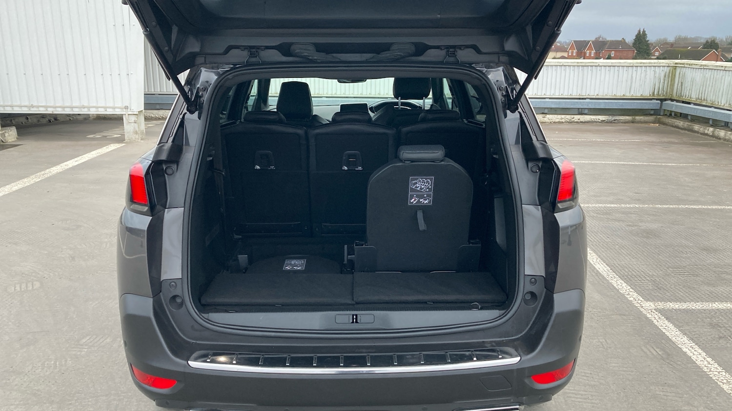 Used Peugeot 5008 2019 for sale - 76945781: Photo 4