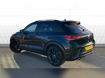 Used Volkswagen T-Roc 2024 for sale - 77161009: Photo