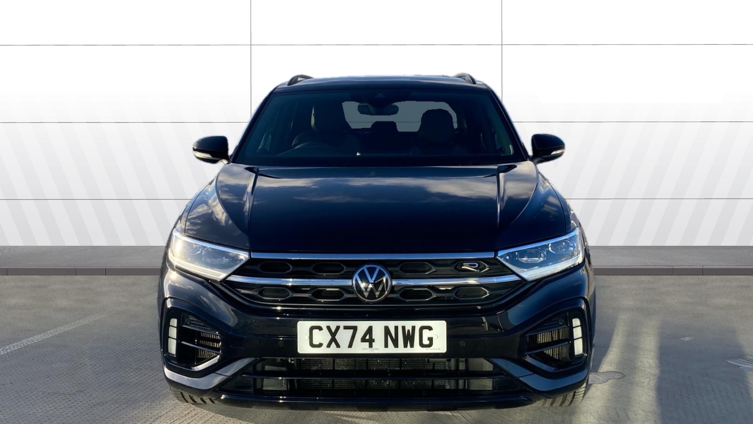 Used Volkswagen T-Roc 2024 for sale - 77161009: Photo 3