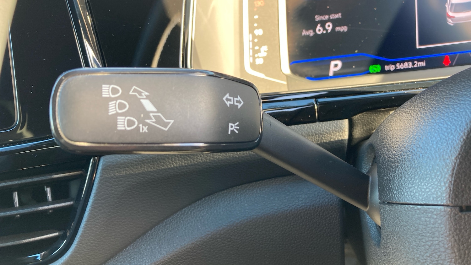 Used Volkswagen T-Roc 2024 for sale - 77161009: Photo 36