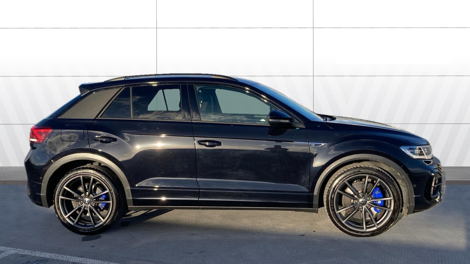 Used Volkswagen T-Roc 2024 for sale - 77161009: Photo 5