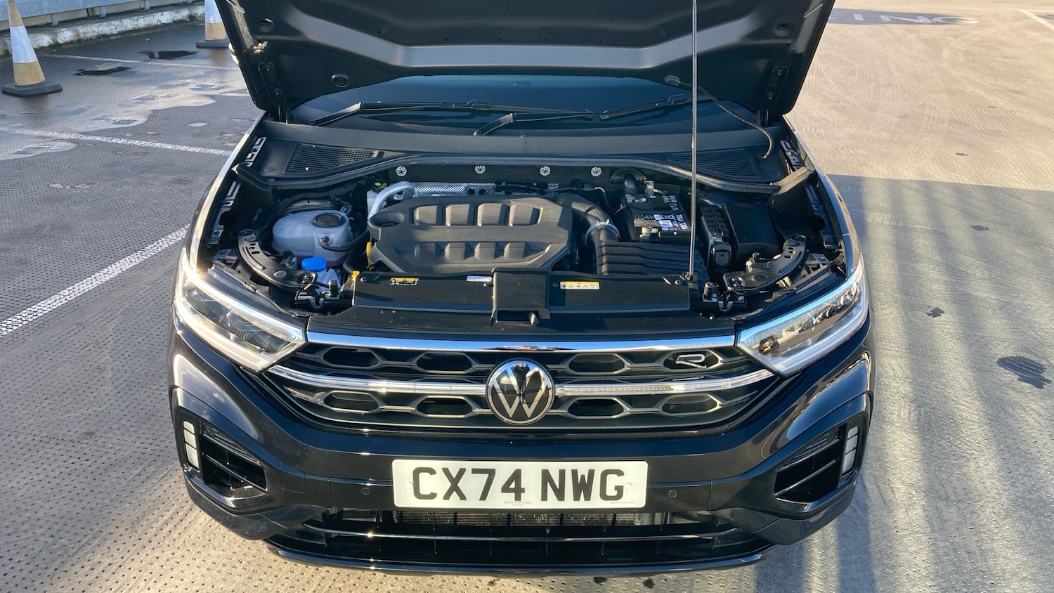 Used Volkswagen T-Roc 2024 for sale - 77161009: Photo 8