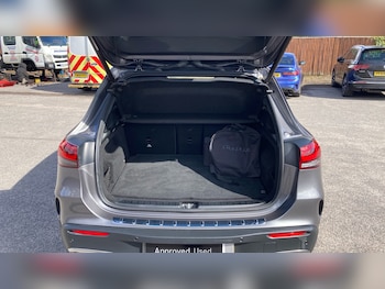 Used Mercedes-Benz EQA 2021 for sale - 78000829: Photo