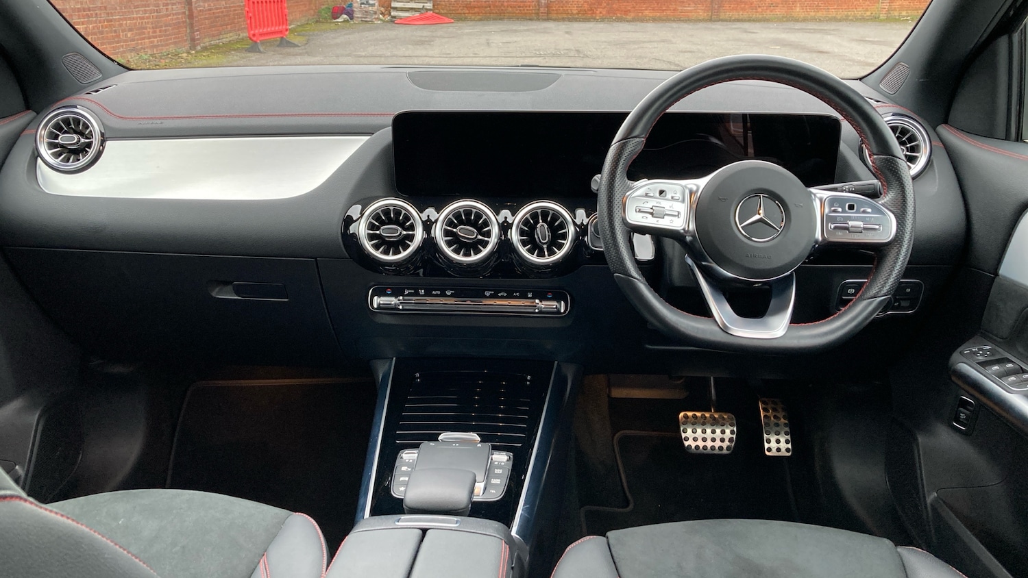 Used Mercedes-Benz EQA 2023 for sale - 76791270: Photo 10