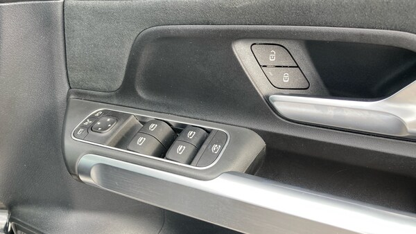 Used Mercedes-Benz GLB 2022 for sale - 76183171: Photo 33