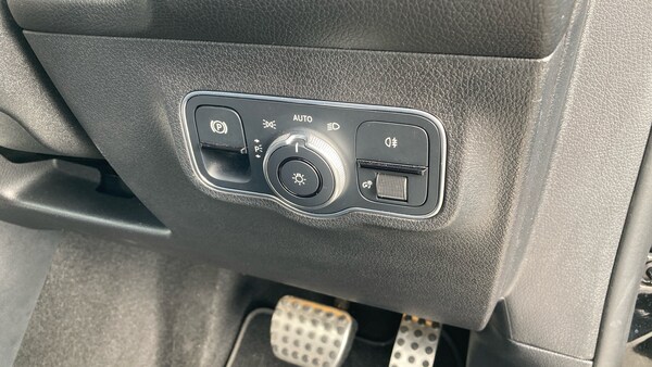 Used Mercedes-Benz GLB 2022 for sale - 76183171: Photo 34