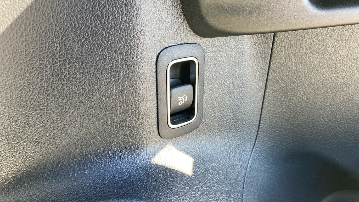 Used Mercedes-Benz GLA 2025 for sale - 76662935: Photo 31