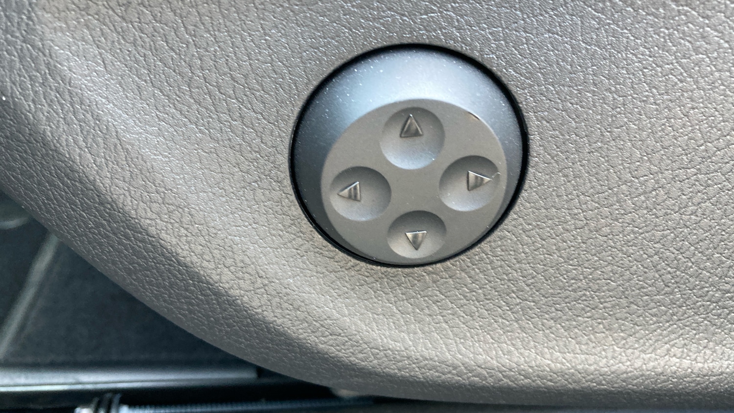 Used Mercedes-Benz GLE 2025 for sale - 78065006: Photo 27