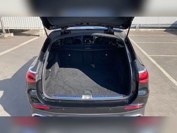 Used Mercedes-Benz E-Class 2024 for sale - 75572618: Photo