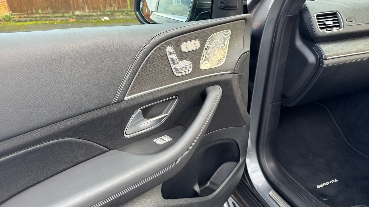 Used Mercedes-Benz GLE 2022 for sale - 77245096: Photo 37