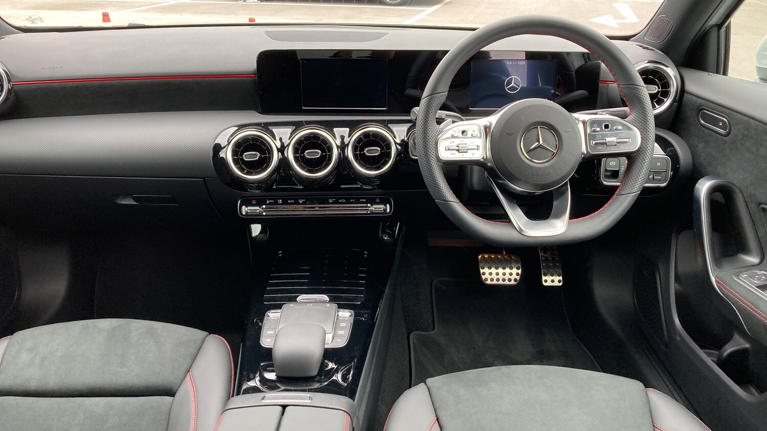 Used Mercedes-Benz A-Class 2021 for sale - 76332697: Photo 10